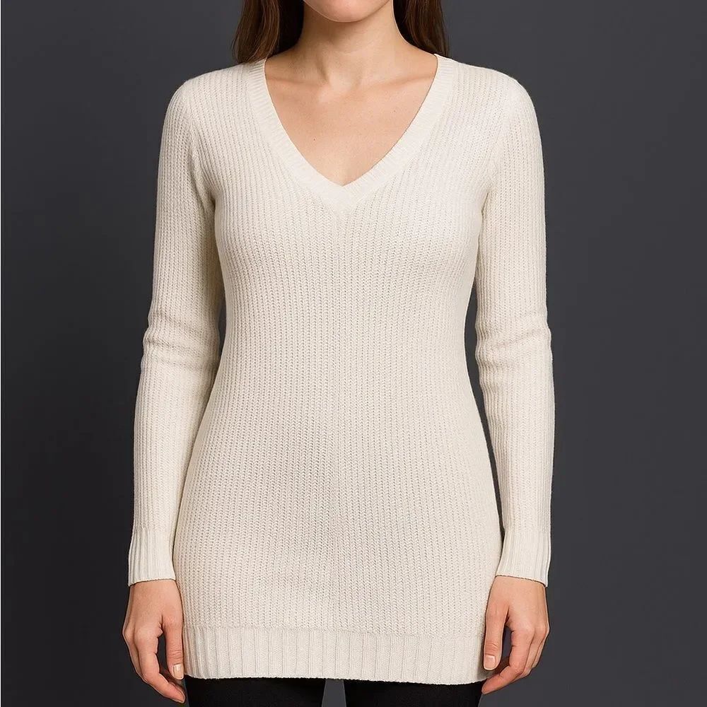 Old Navy Women’s Long Tunic Knit Sweater Size XL